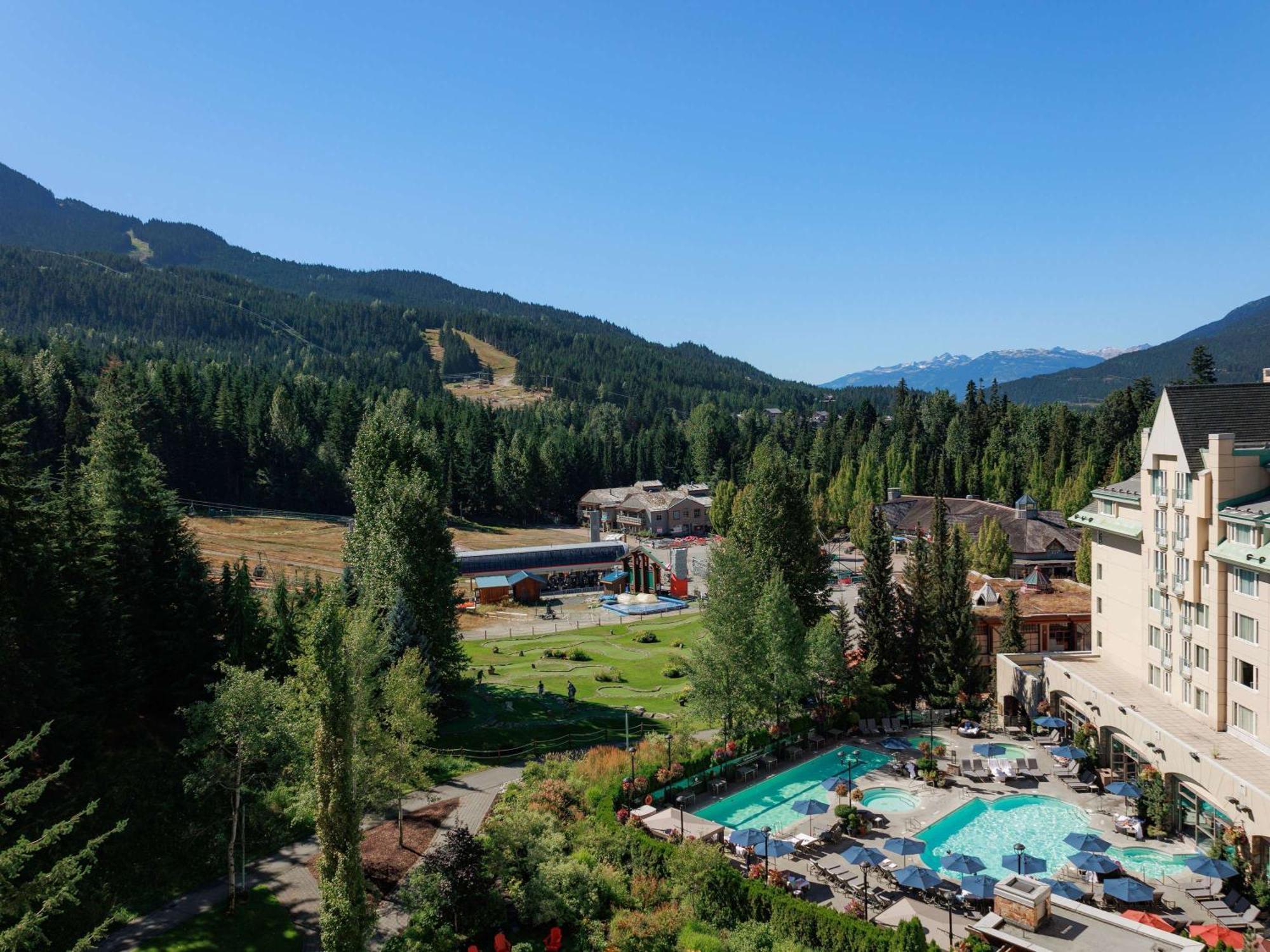 Fairmont Chateau Whistler Exteriér fotografie