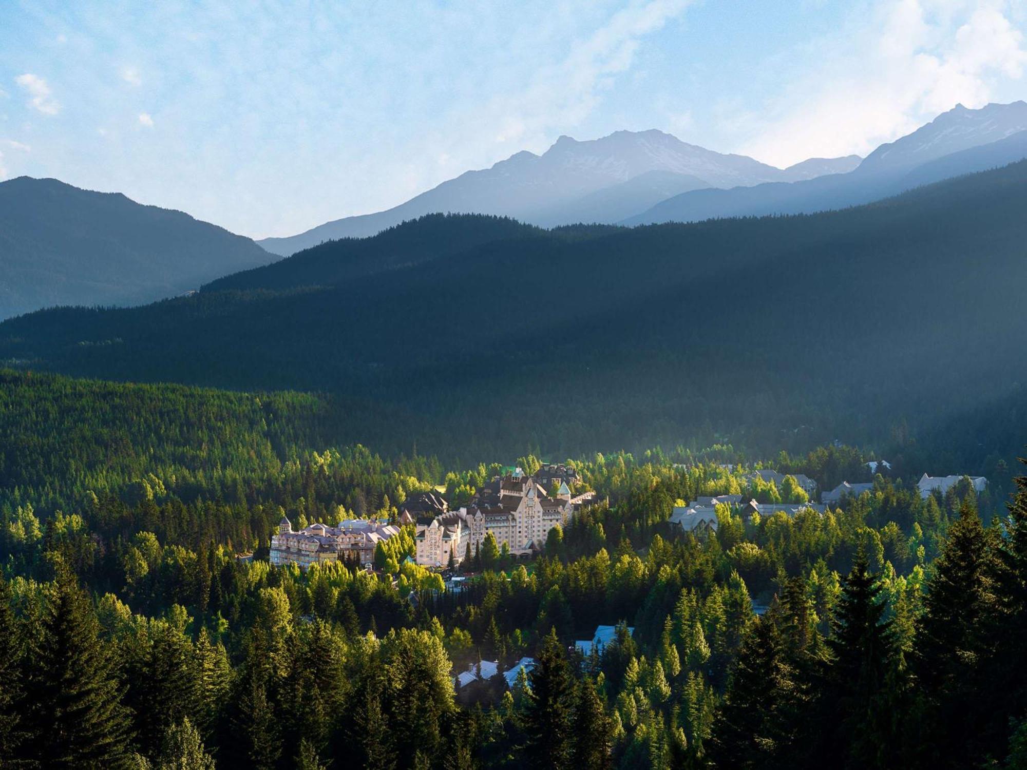 Fairmont Chateau Whistler Exteriér fotografie