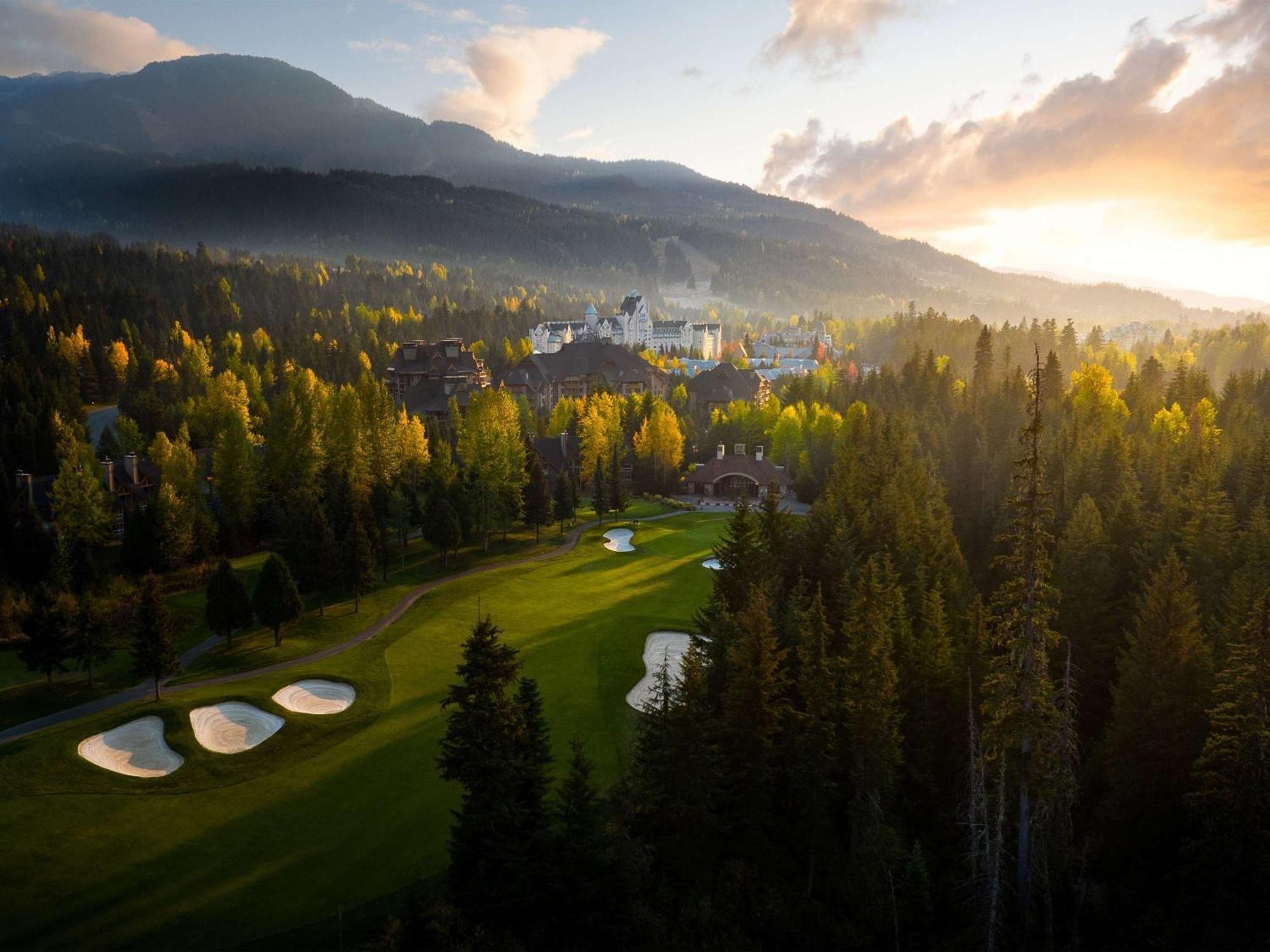 Fairmont Chateau Whistler Exteriér fotografie