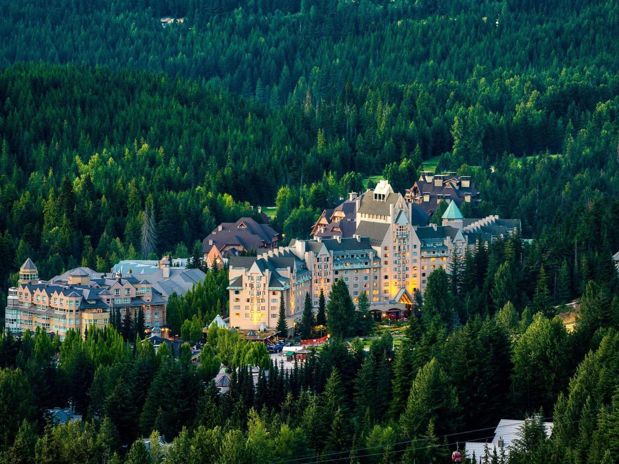 Fairmont Chateau Whistler Exteriér fotografie